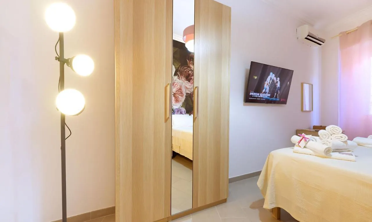 Апартаменты Peoniamaximahouse -Piazza Bologna- Рим
